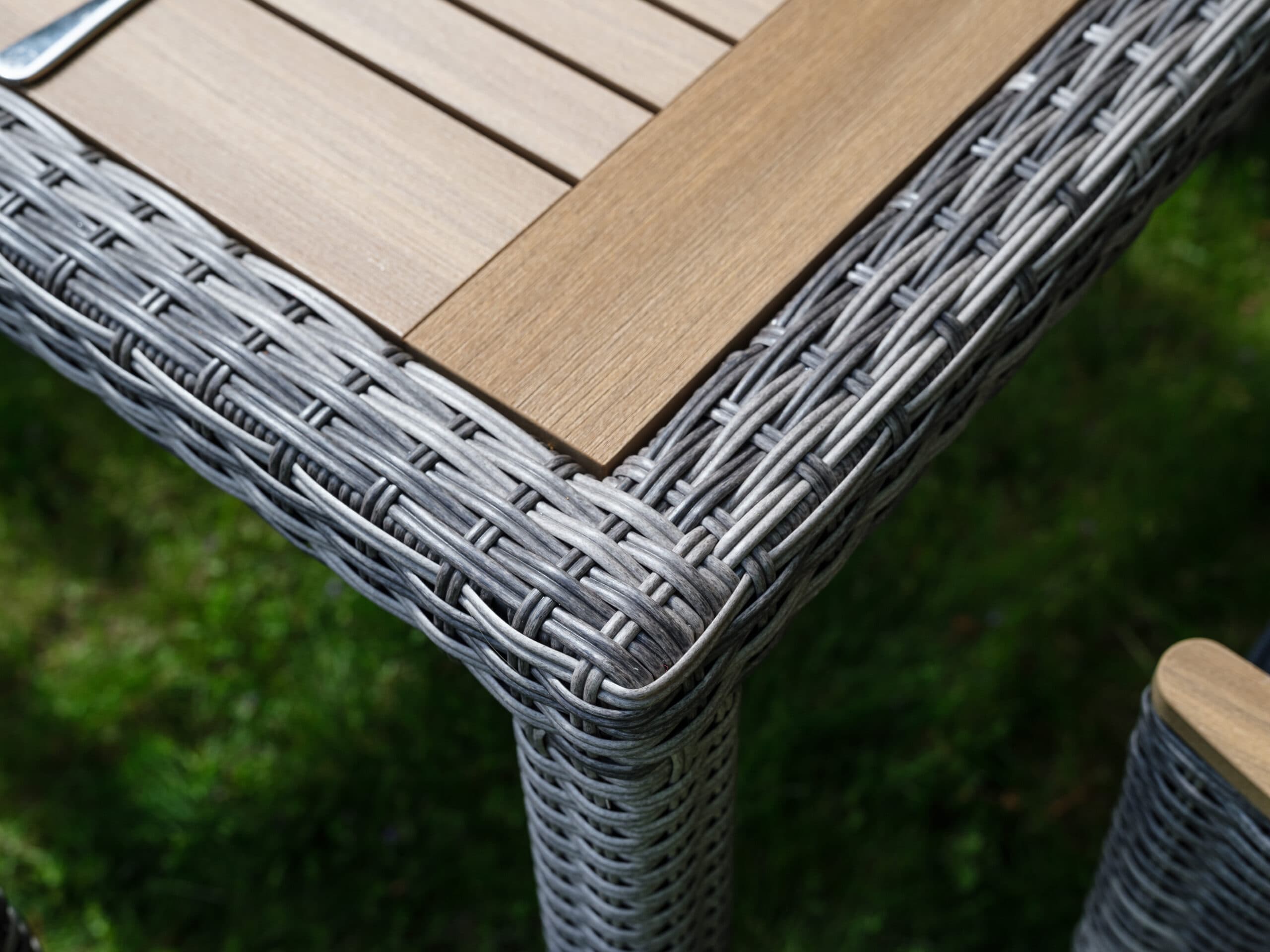 Aros обеденный комплект серого цвета на 8 персон